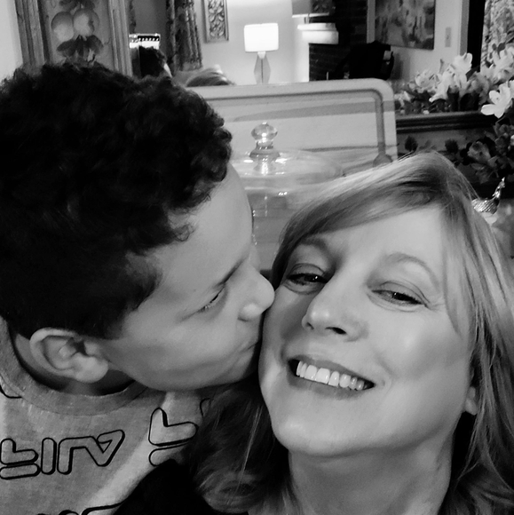 Meet your Posher, Sherrie - Picture 1 of 1